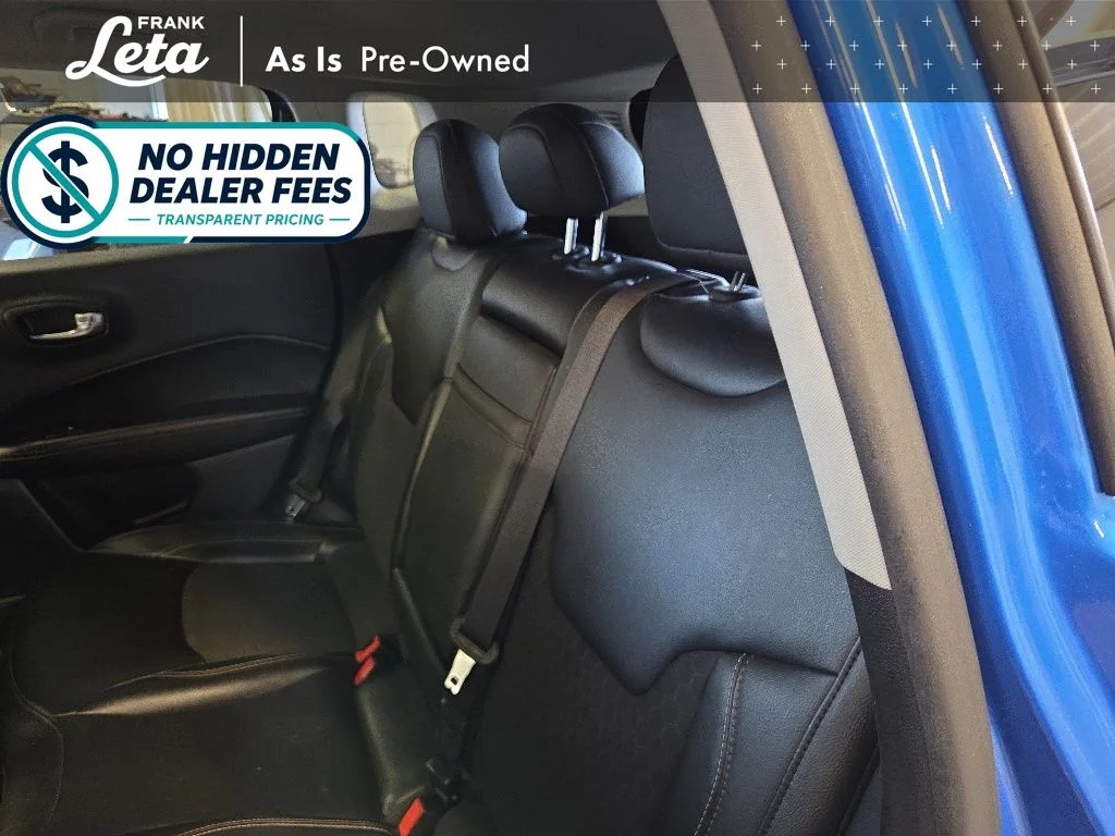 Used 2019 Blue Jeep Latitude image 21