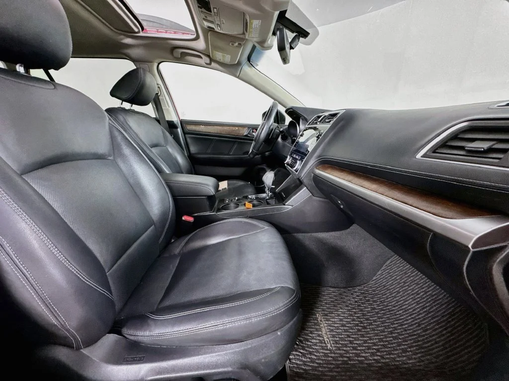 Used 2018 Red Subaru 3.6R image 36