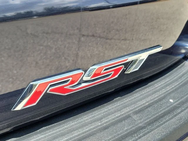 Used 2023 Midnight Blue Metallic Chevrolet RST image 7