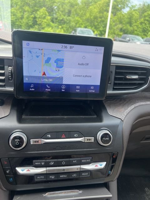 Used 2020 White Ford Platinum image 16