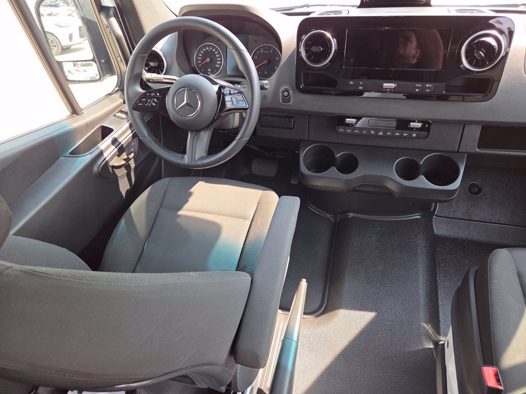 Used 2026 Grey White Mercedes-Benz Passenger 170 WB image 28