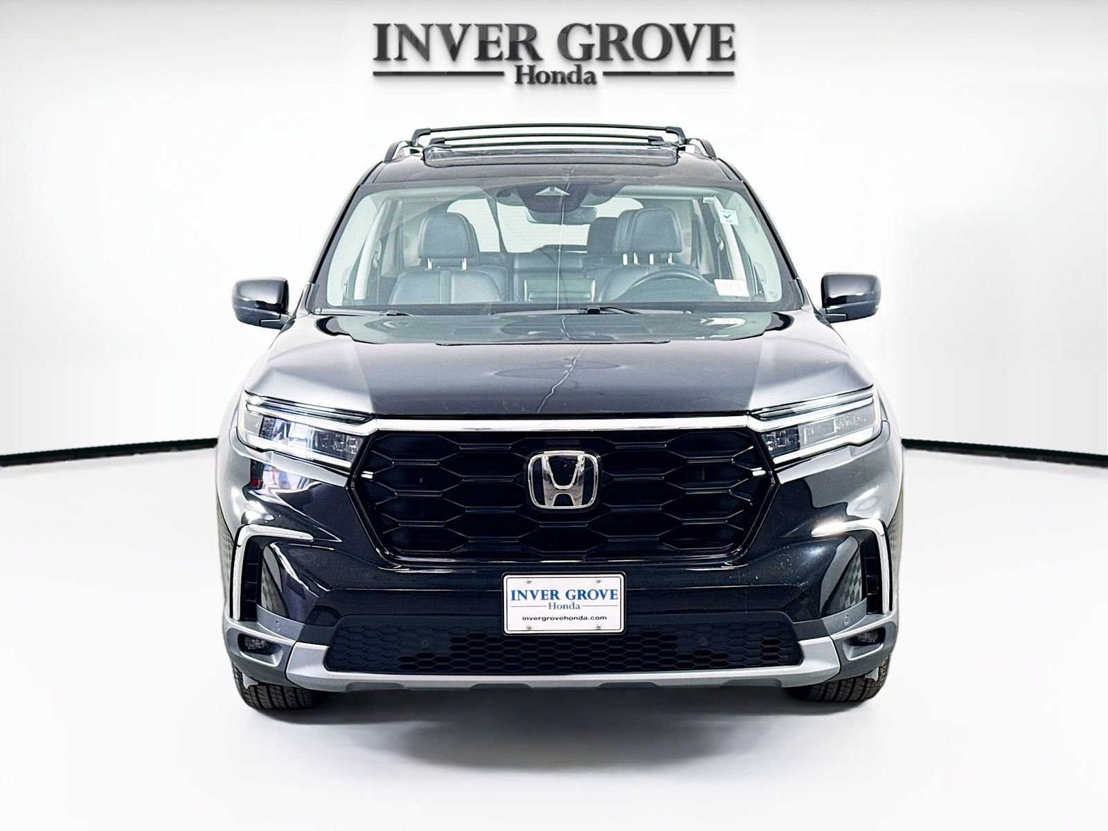 Certified 2023 Honda Pilot Touring with VIN 5FNYG1H73PB011396 for sale in Inver Grove Heights, Minnesota