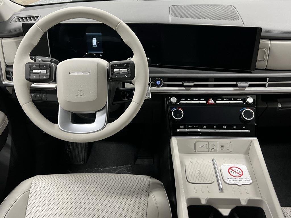 New 2025 Shimmering Silver Hyundai SEL AWD image 29