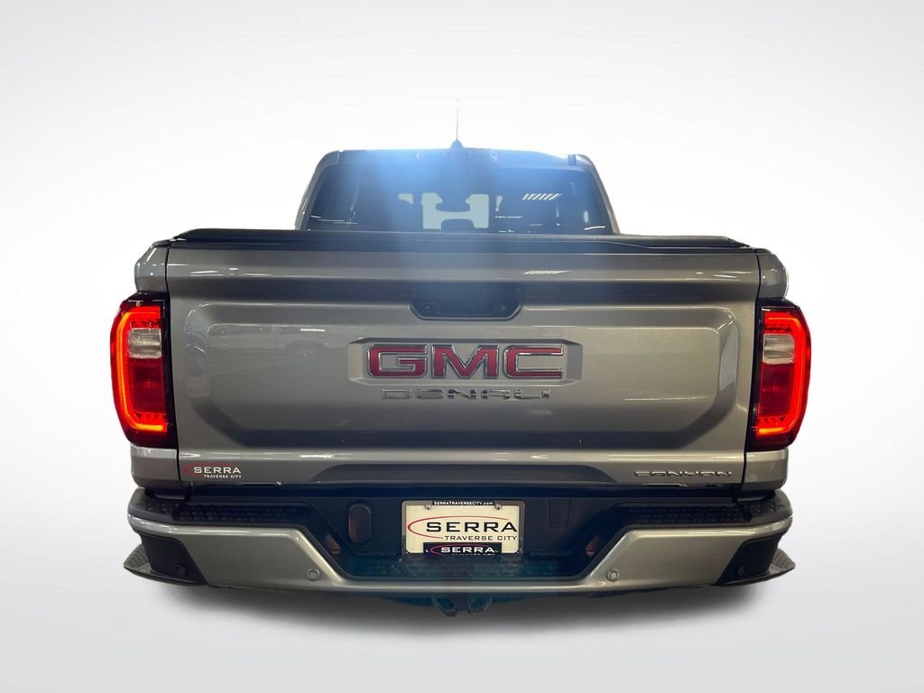 Used 2024 Silver GMC Denali image 4
