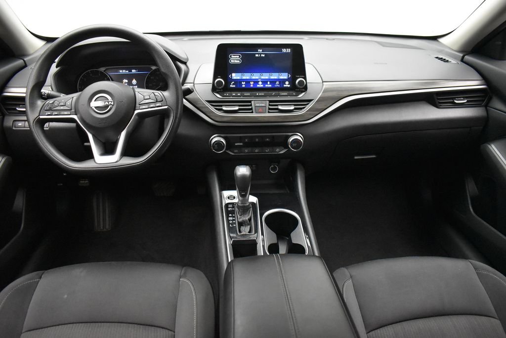 Used 2024  Nissan 2.5 SV image 27