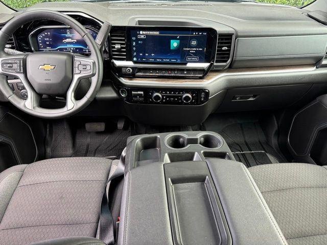 2025 Chevrolet Silverado 1500 LT - Photo 22