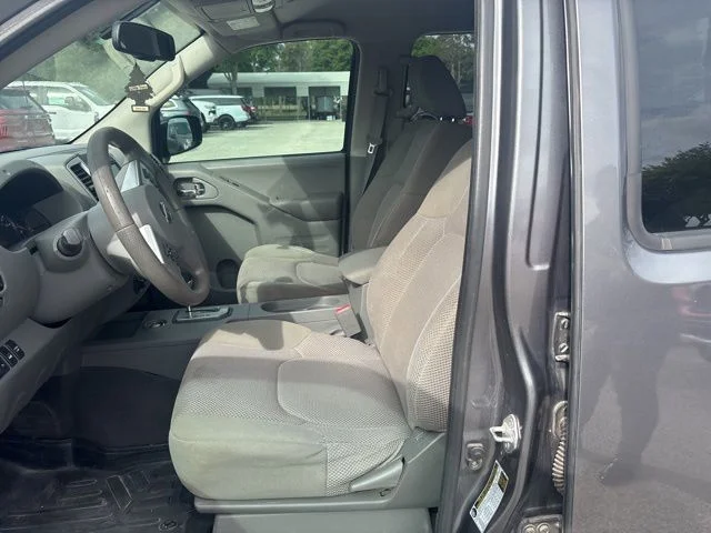 Used 2021 Gray Nissan SV image 9