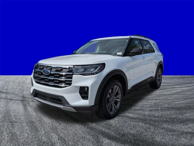 New 2026 Star White Metallic Tri-Coat Ford Active image 8