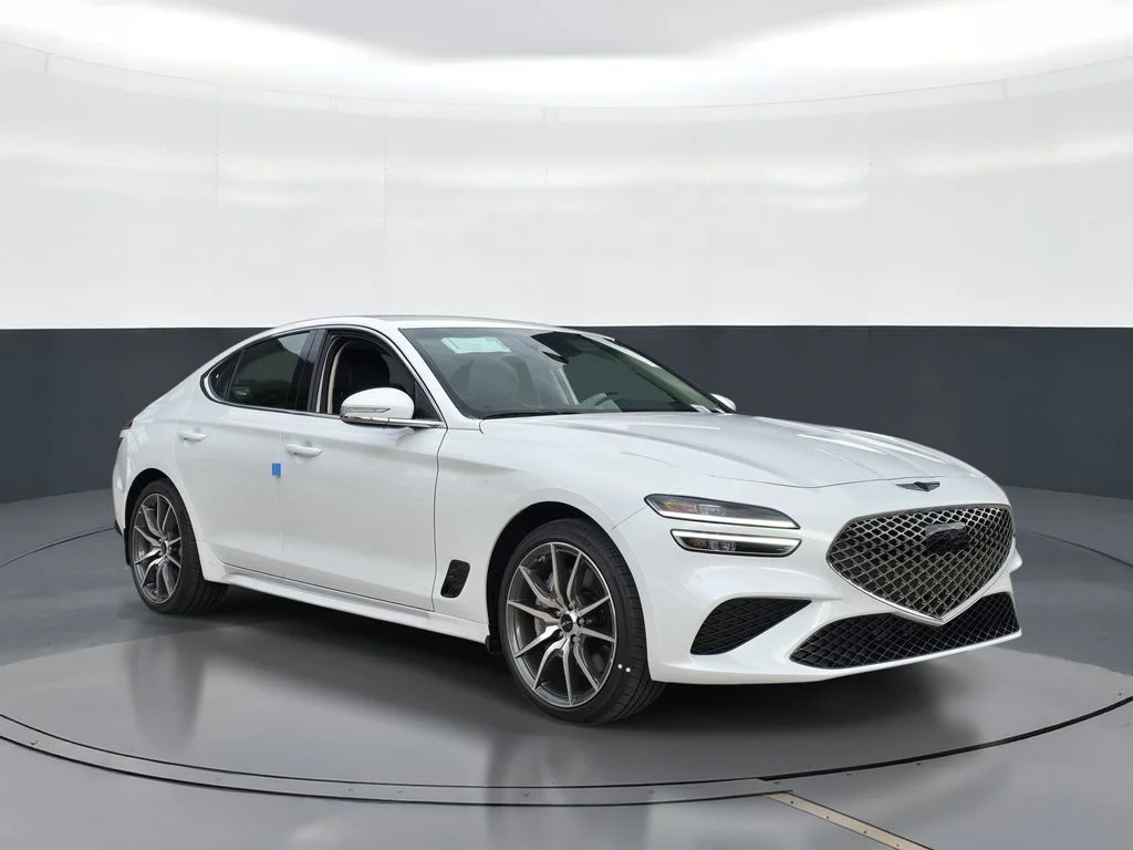 New 2026 White Genesis 2.5T image 2