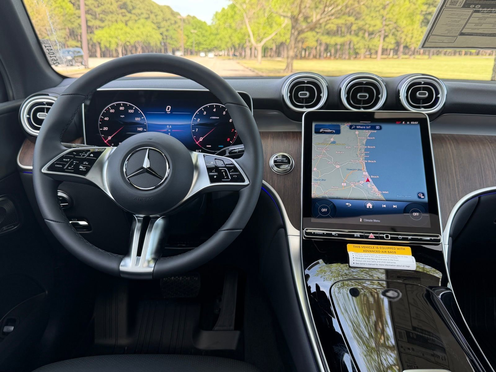 New 2026 Graphite Grey Metallic Mercedes-Benz GLC 300 image 28