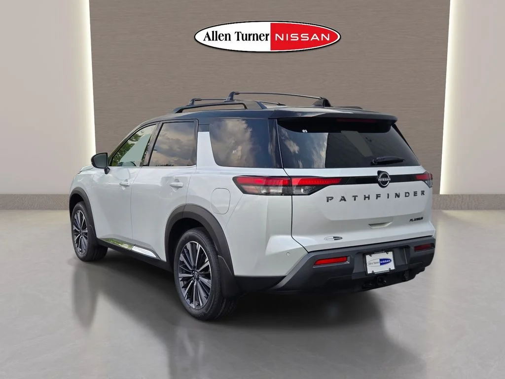 New 2026 Everest White Pearl TriCoat / Super Black Two-tone Nissan Platinum image 9