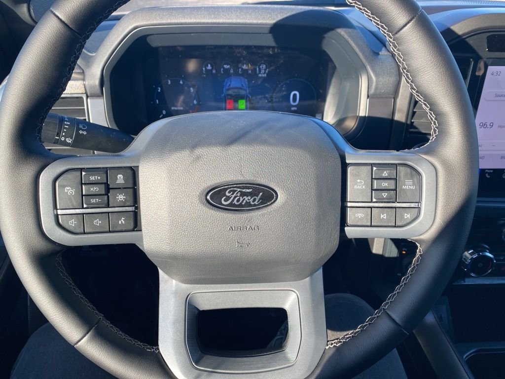 2025 Ford F-150 Lariat - Photo 17