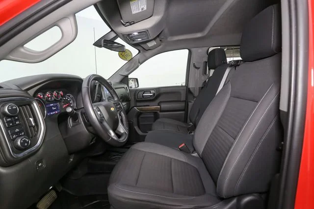Used 2022 Red Chevrolet LT image 34