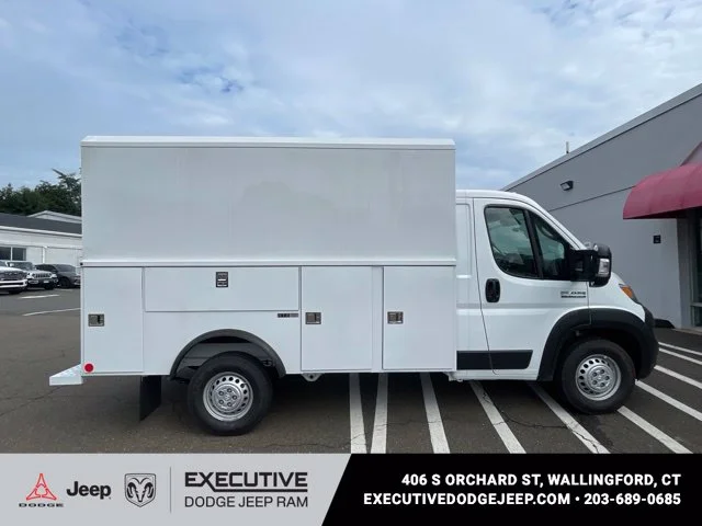 New 2026 Bright White Clear-Coat Exterior Paint RAM Low Roof image 6
