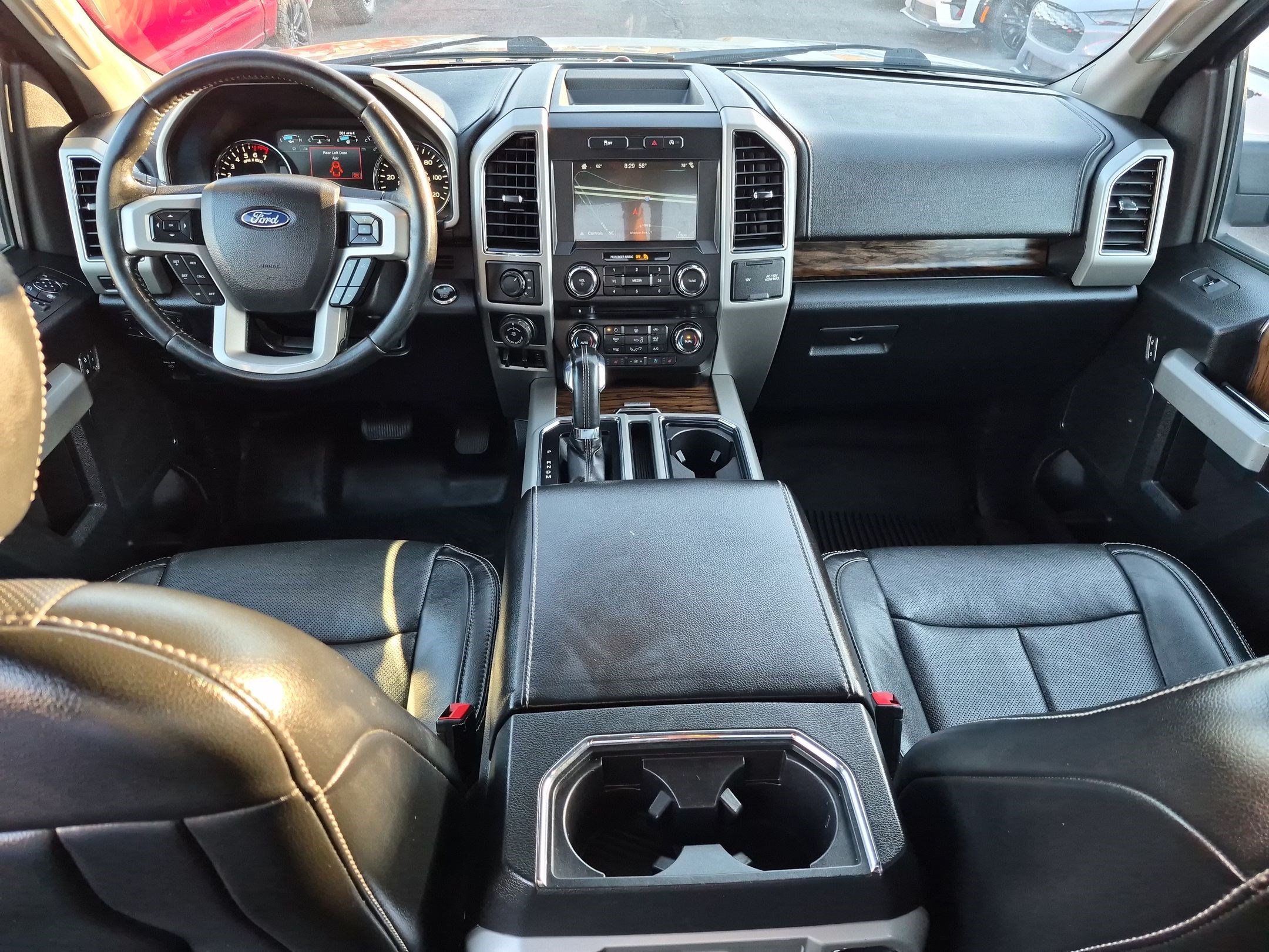 Used 2018 Magnetic Ford LARIAT image 28