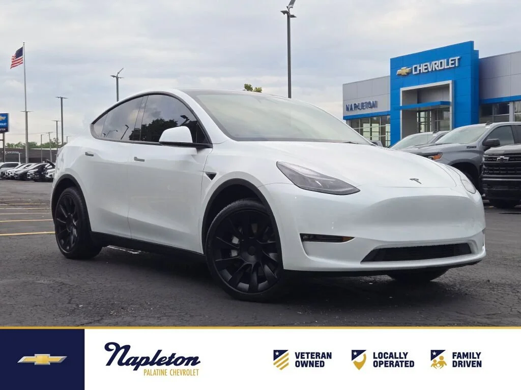 2023 Tesla Model Y Long Range Dual Motor All-Wheel Drive's photo