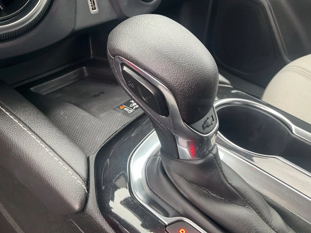 Used 2023 Red Chevrolet LT image 25