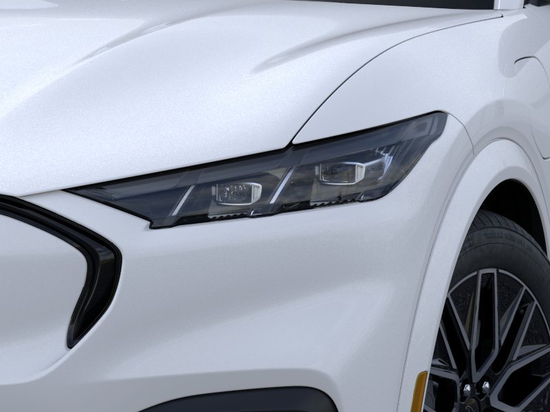 New 2026 Star White Metallic Tri-coat Ford Premium image 18