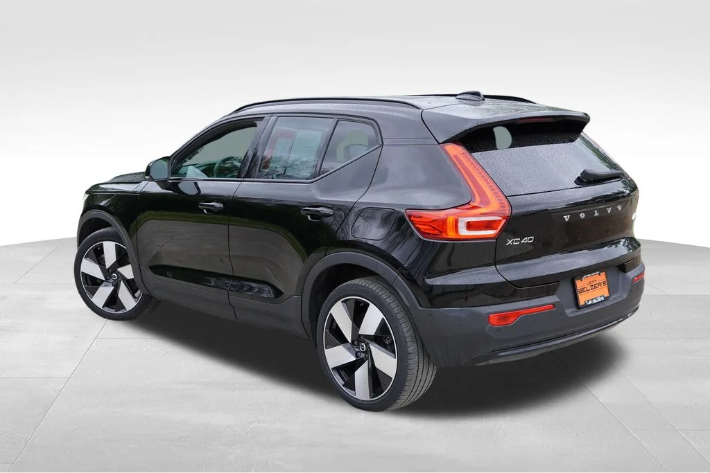 Used 2023 Black Volvo Ultimate image 7