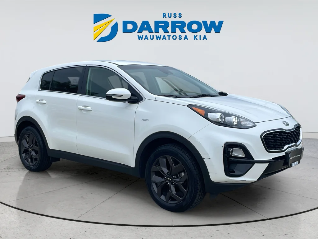 Used 2022 White Kia LX image 7