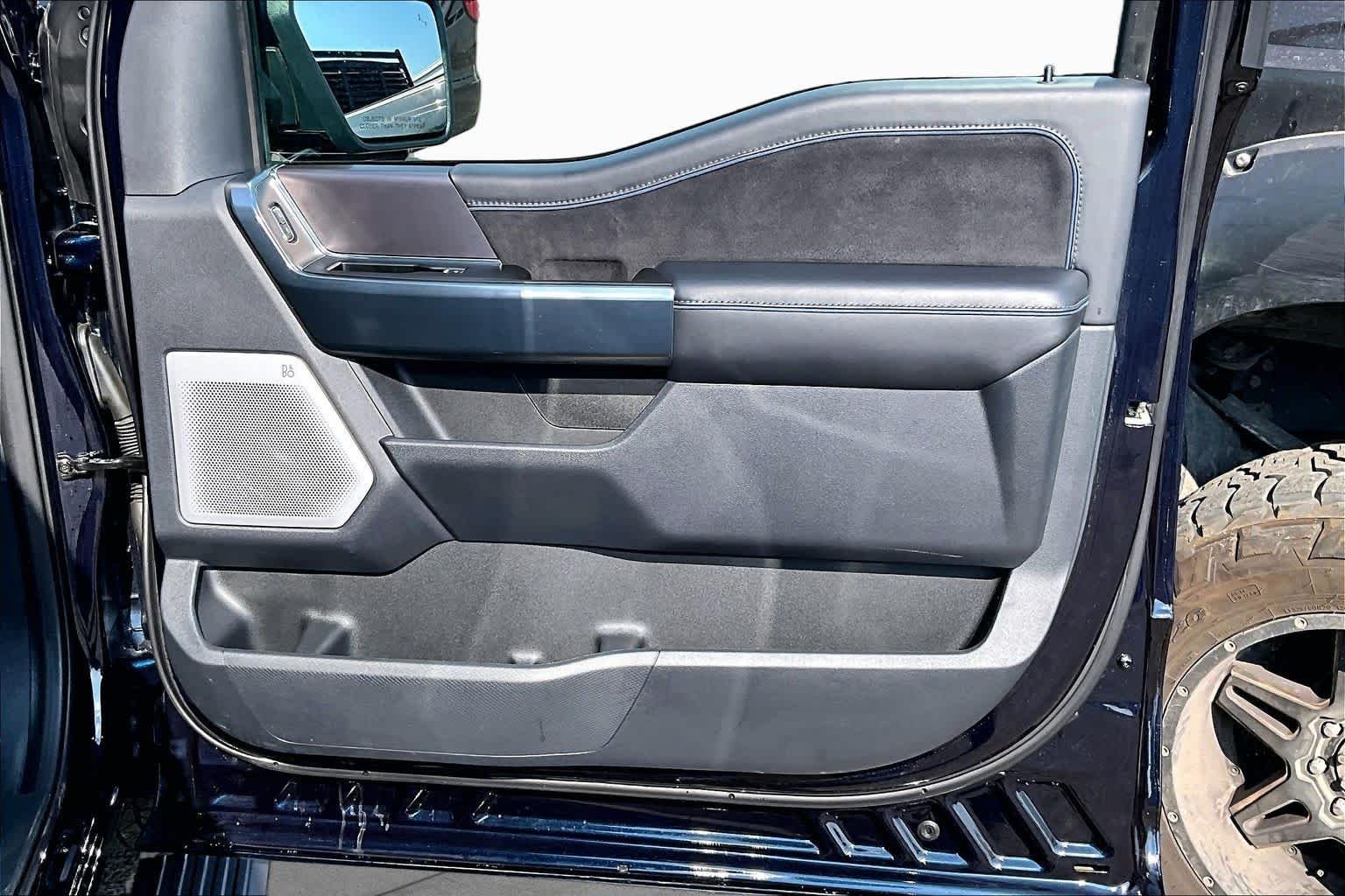 Used 2025 Antimatter Blue Metallic Ford Platinum image 22