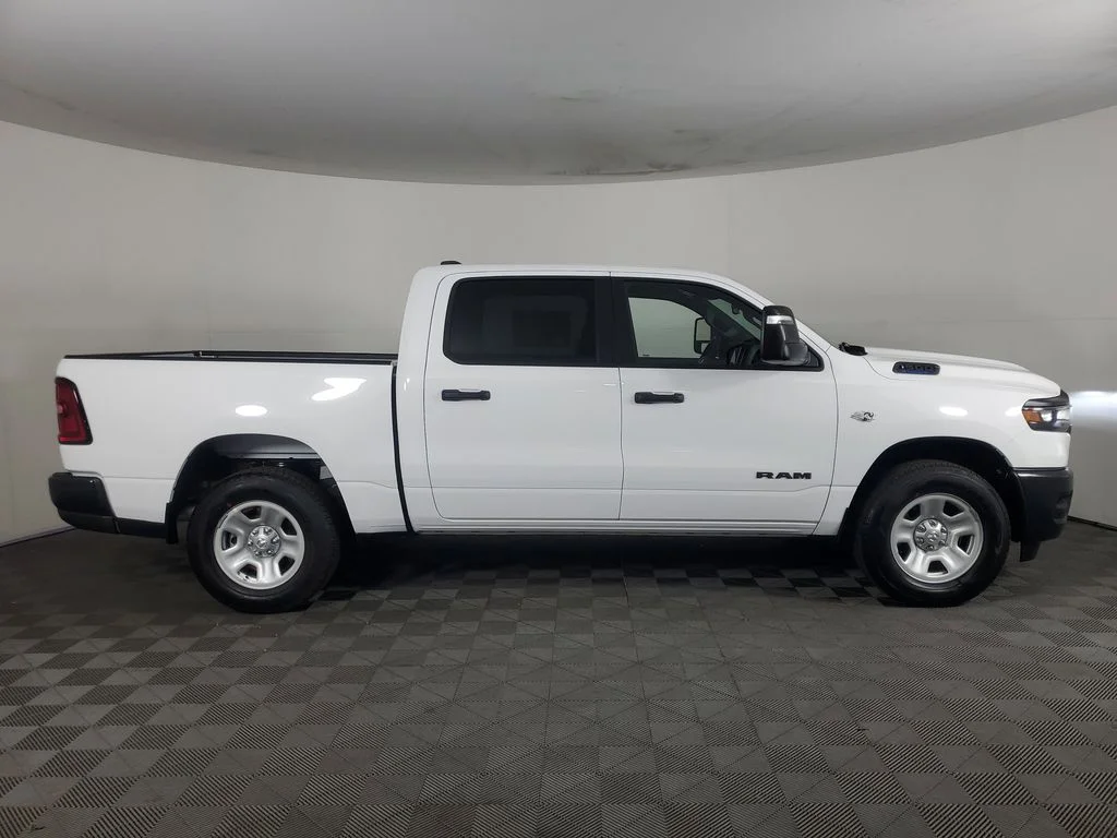New 2026 Bright White Clear-Coat Exterior Paint RAM Tradesman image 2