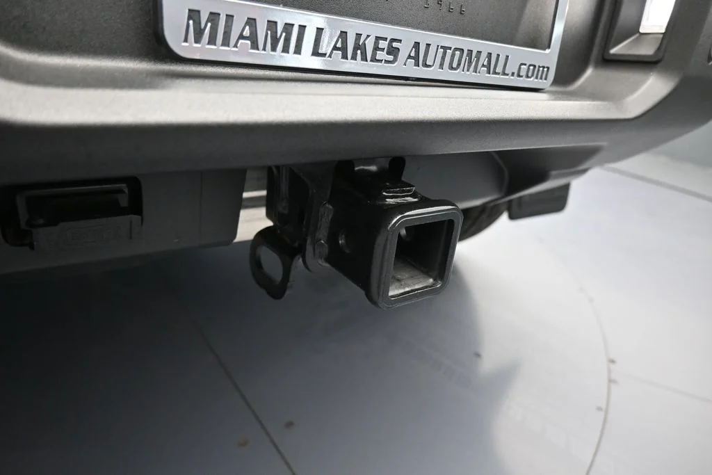Used 2026 Azure Gray Metallic Ford Badlands image 40