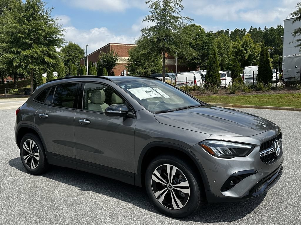 New 2026 Mountain Grey Metallic Mercedes-Benz GLA 250 image 39