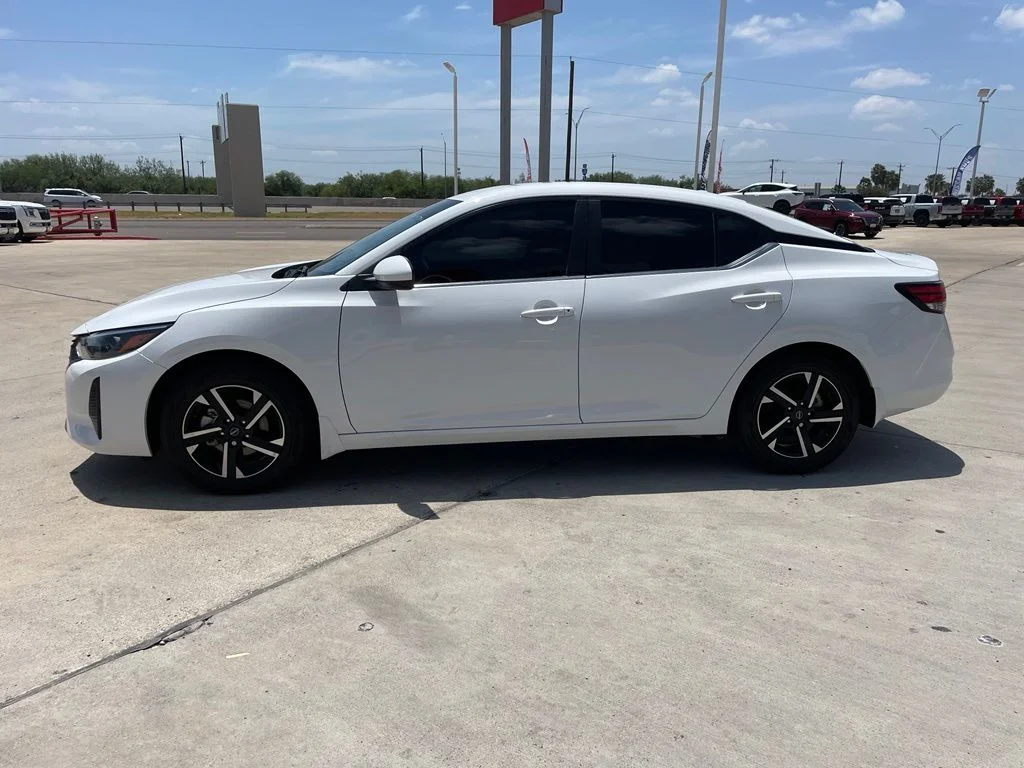 Used 2025 White Nissan SV image 4
