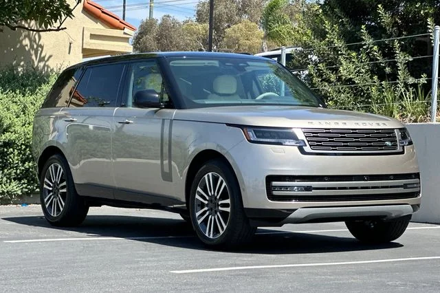 New 2026 Batumi Gold Land Rover SE image 7