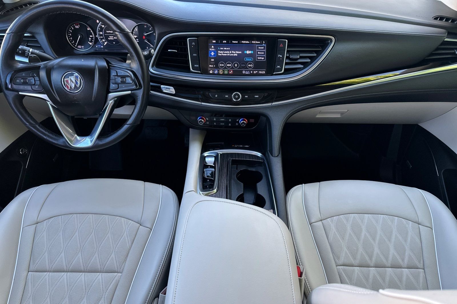 Used 2024 Green Buick Avenir image 13