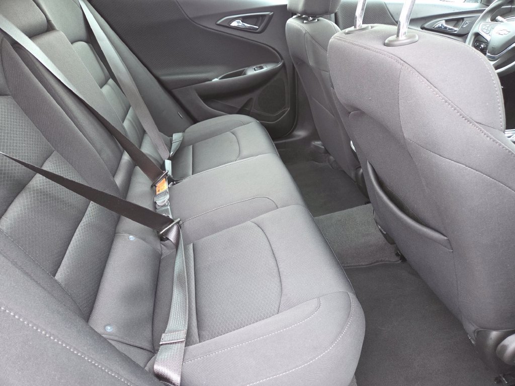 Used 2024 White Chevrolet LT image 20
