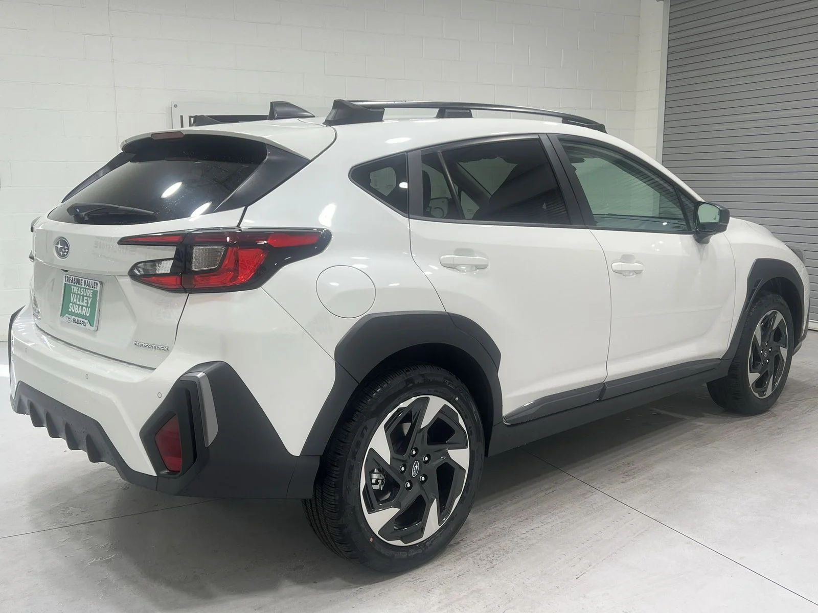 2025 Subaru Crosstrek Limited - Photo 8