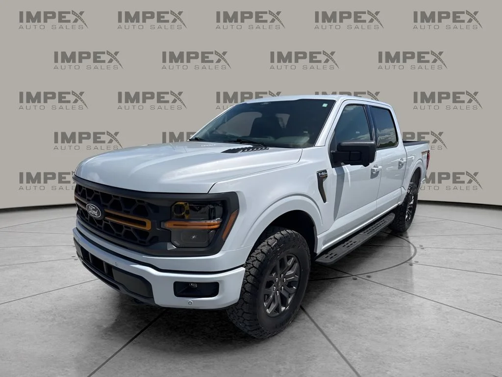 Used 2025 White Ford Tremor image 1