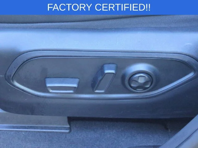 Used 2025 Red Jeep Limited image 17