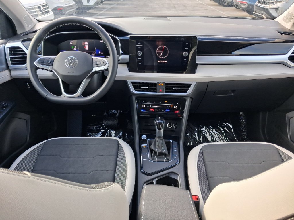 New 2027 Gray Volkswagen 1.5T SE image 6