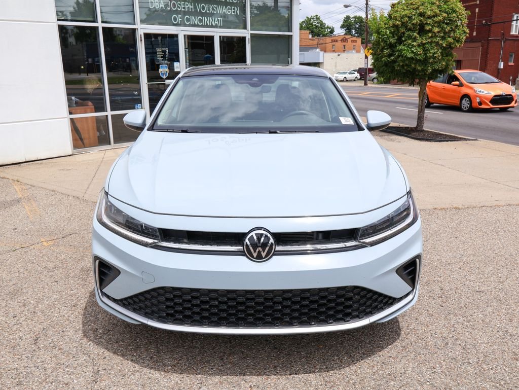 Certified Used 2026 Gray Volkswagen 1.5T SE image 8