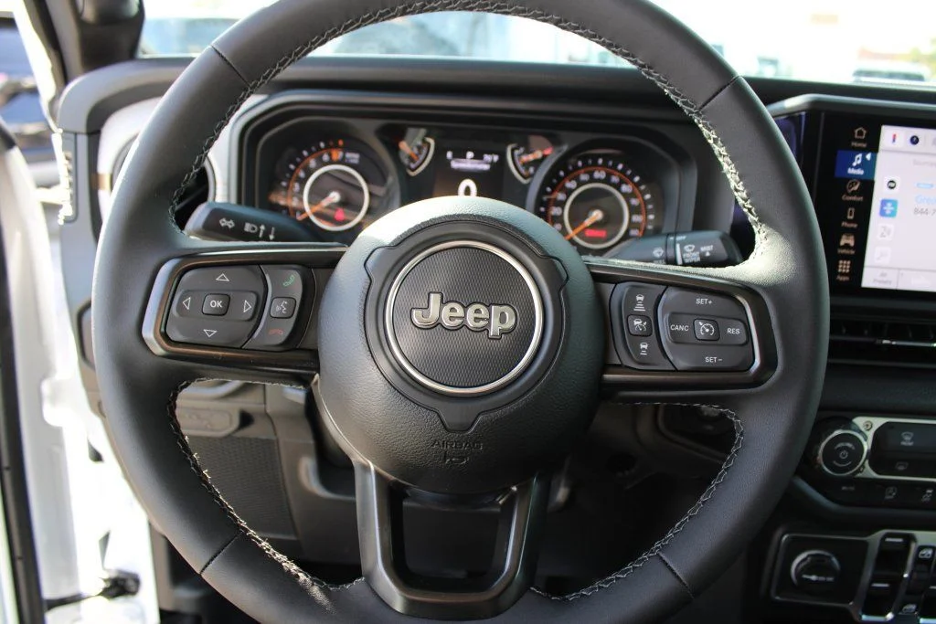New 2026 Bright White Clearcoat Jeep Sport S image 13