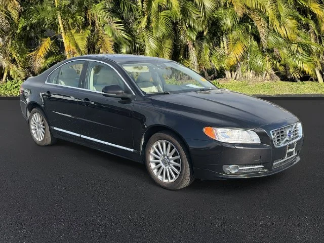 Used 2012 Volvo S80 3.2 with VIN YV1940AS9C1158678 for sale in Bradenton, FL