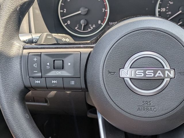 Used 2023 Silver Nissan SV image 19