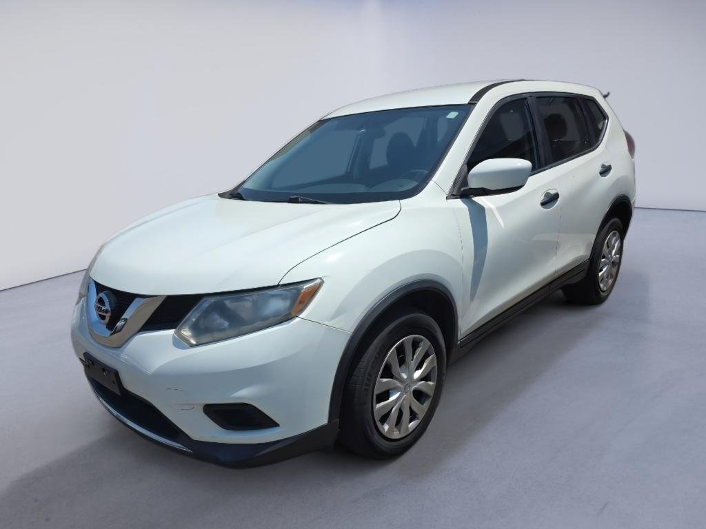 Used 2016 Pearl White Nissan SV image 1