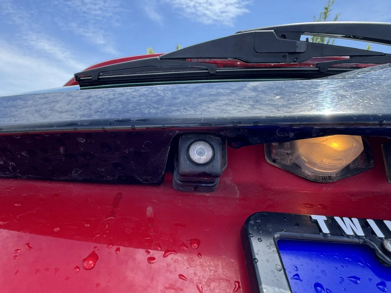 Used 2017 Red Honda LX image 36