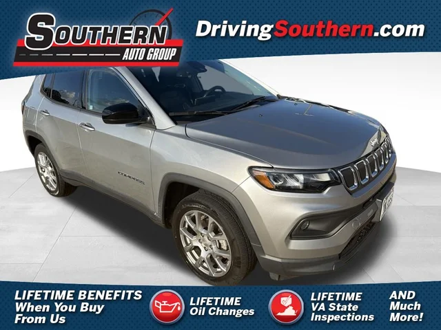 2022 Jeep Compass Latitude Lux