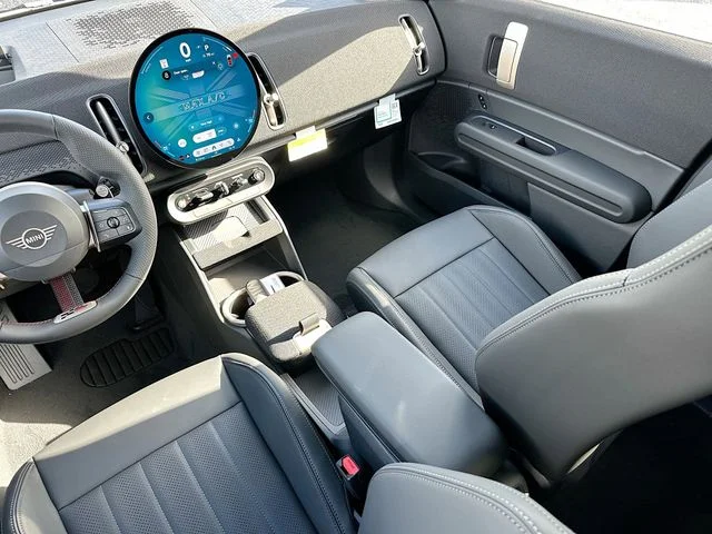 New 2026 Black MINI Iconic image 18