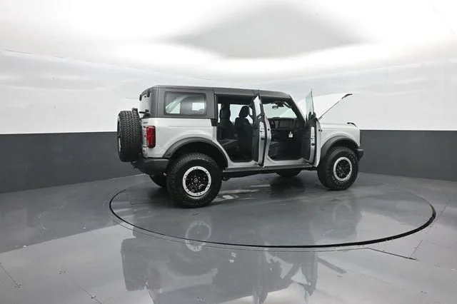 New 2026 Avalanche Gray Ford Base image 38