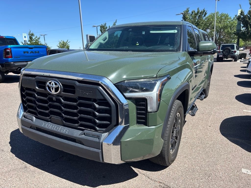Used 2022 Green Toyota SR5 image 1