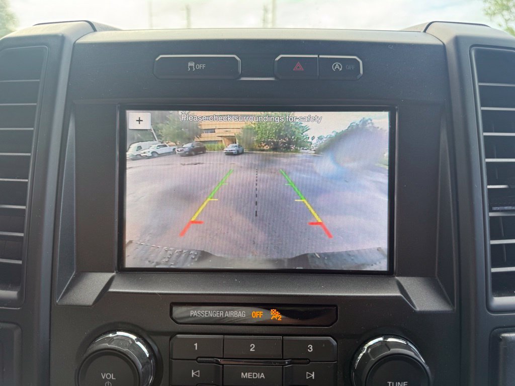 Used 2018 Black Ford XL image 18