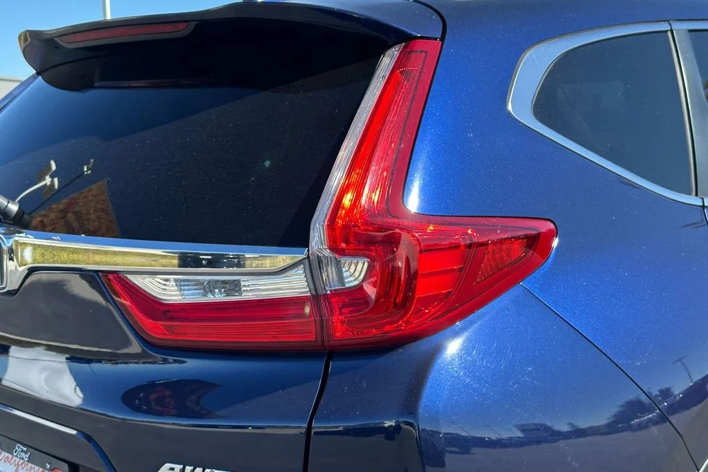 Used 2018 Blue Honda EX image 6