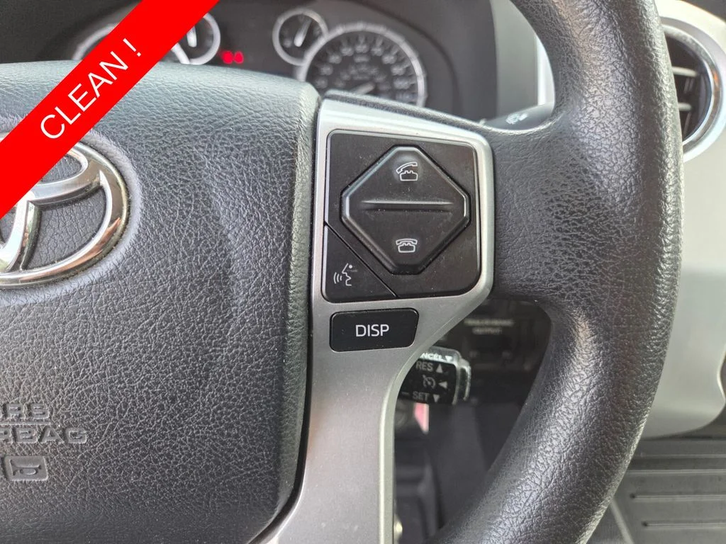 Used 2016 Silver Toyota SR5 image 30