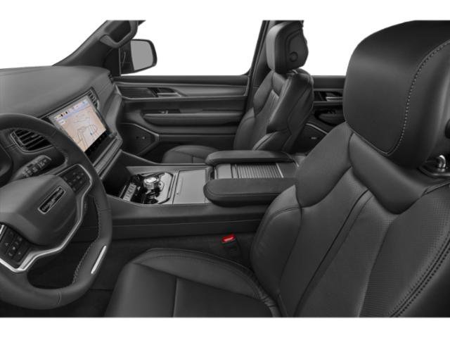 New 2026 Baltic-Gray Metallic Clear-Coat Exterior Paint Jeep Limited Reserve image 11